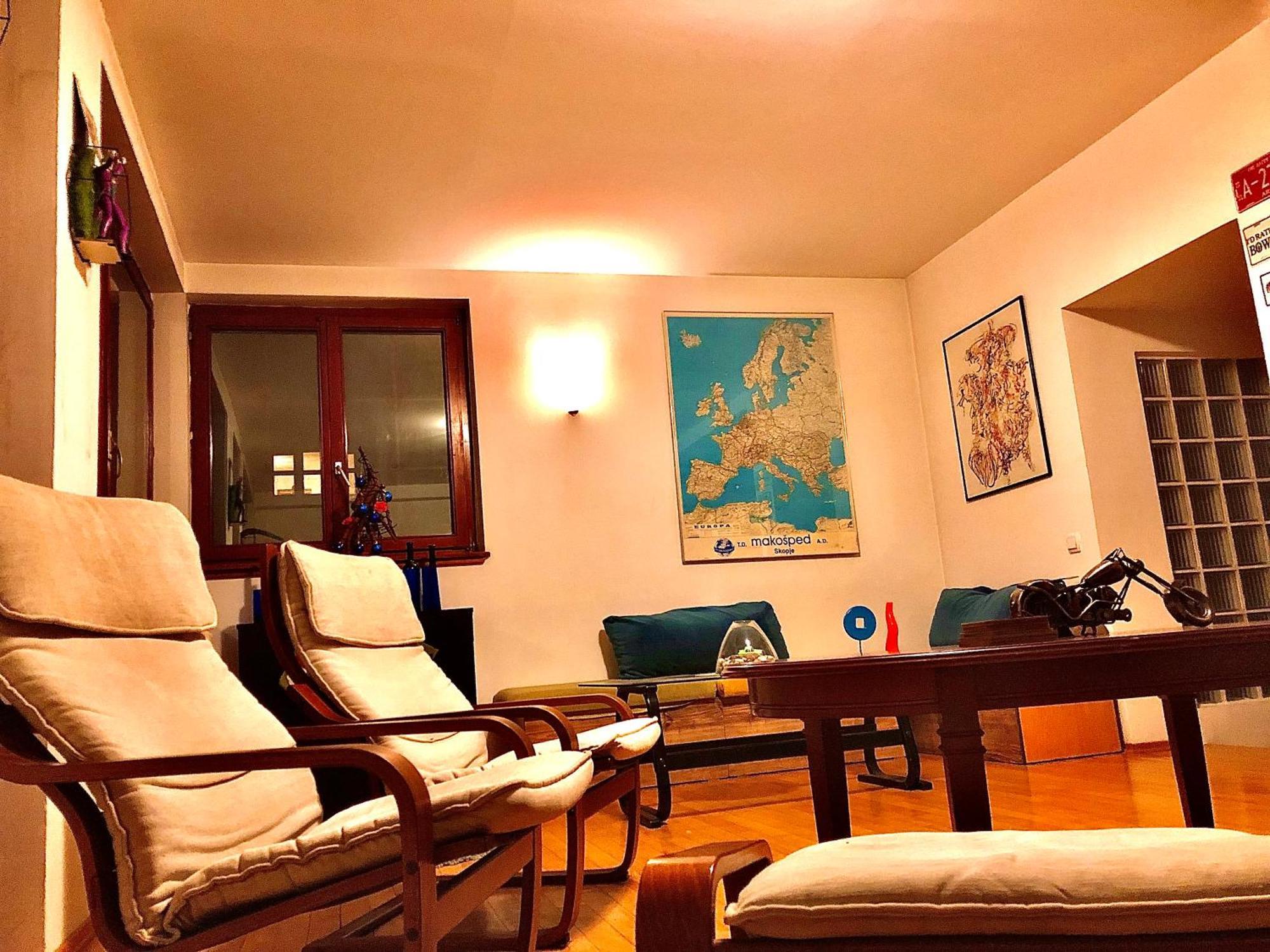 Blue Orange Hostel Скопье Экстерьер фото